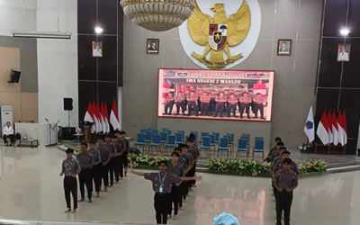 SMAN 2 Manado Tampil Memukau dalam Debut Lomba Masamper Tingkat Provinsi